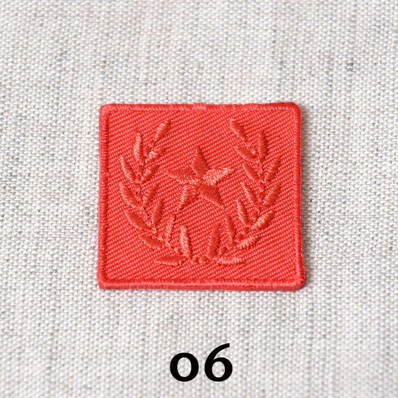 LAUREL WREATH applique - 8 colours available